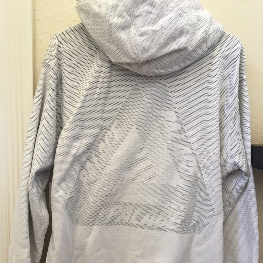 Palace tri-fade white hoodie Size:M
